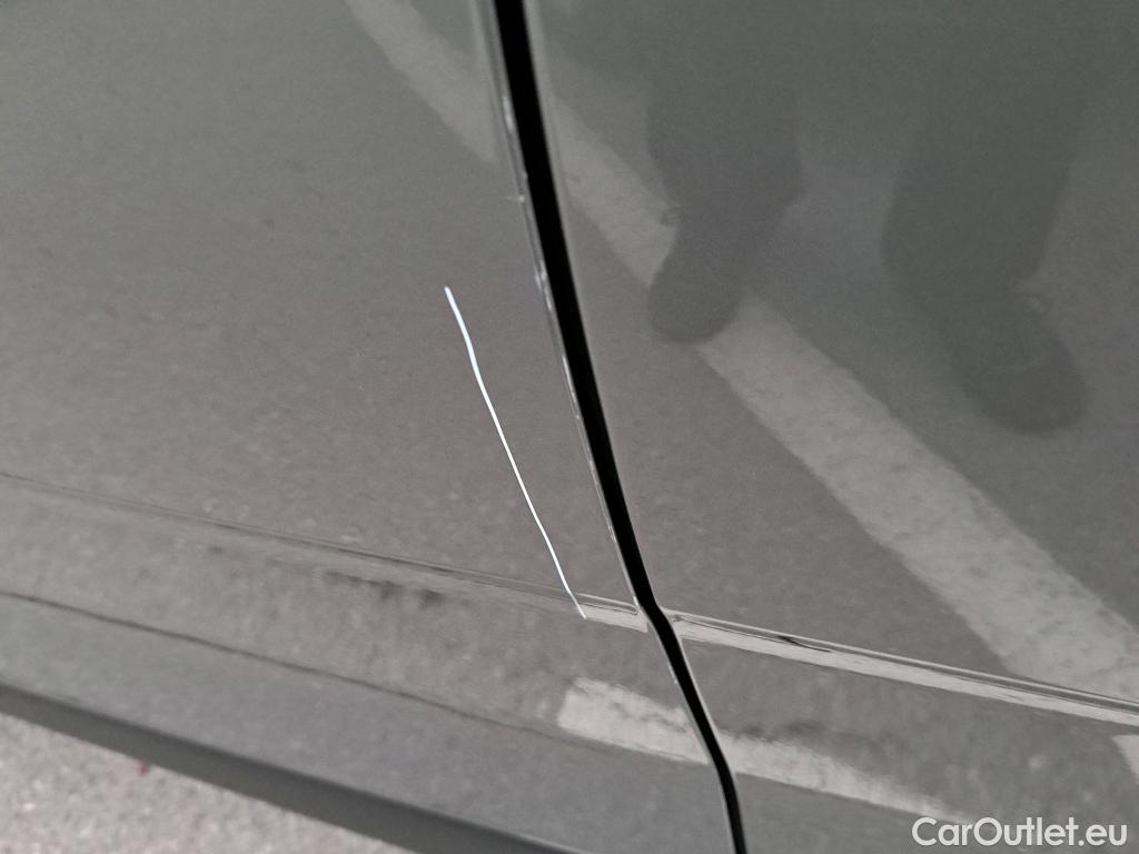 KIA  STONIC KIA  / 2017 / 5P / todoterreno 1.0 T-GDi 88kW (120CV) MHEV iMT Drive #6