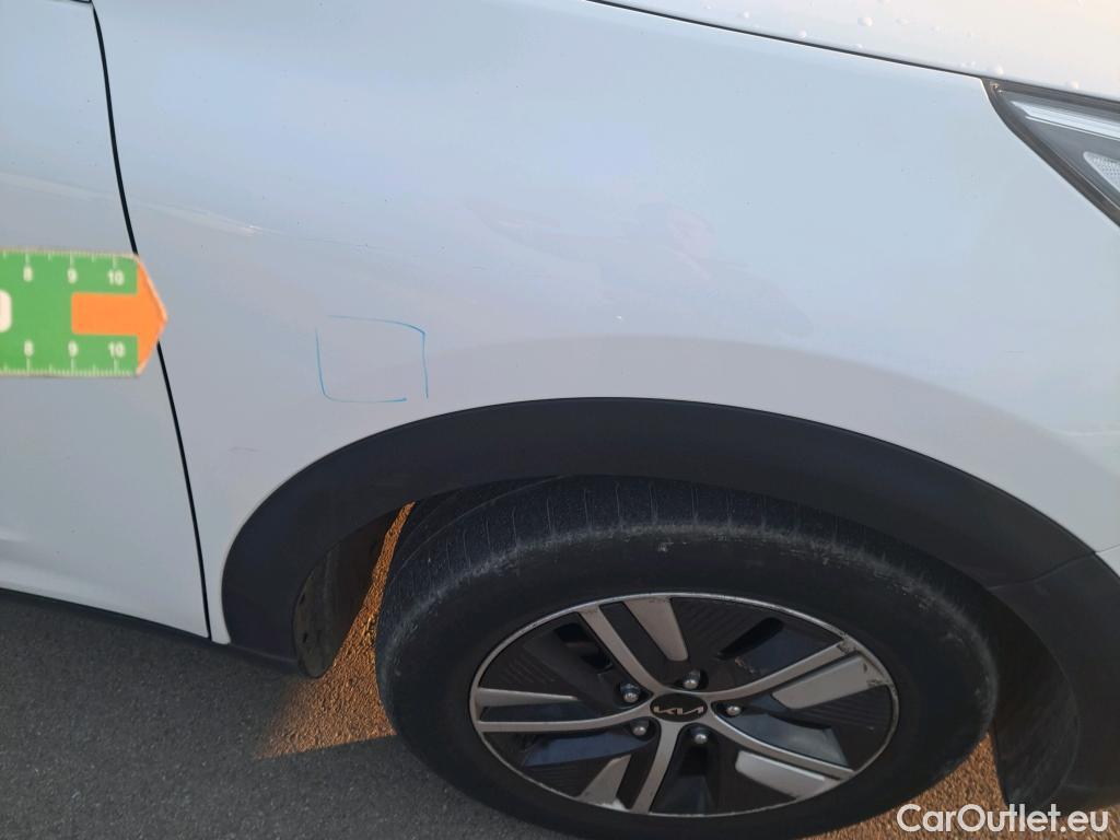 KIA  Niro KIA  / 2019 / 5P / crossover 1.6 GDi PHEV 104kW (141CV) Drive #7