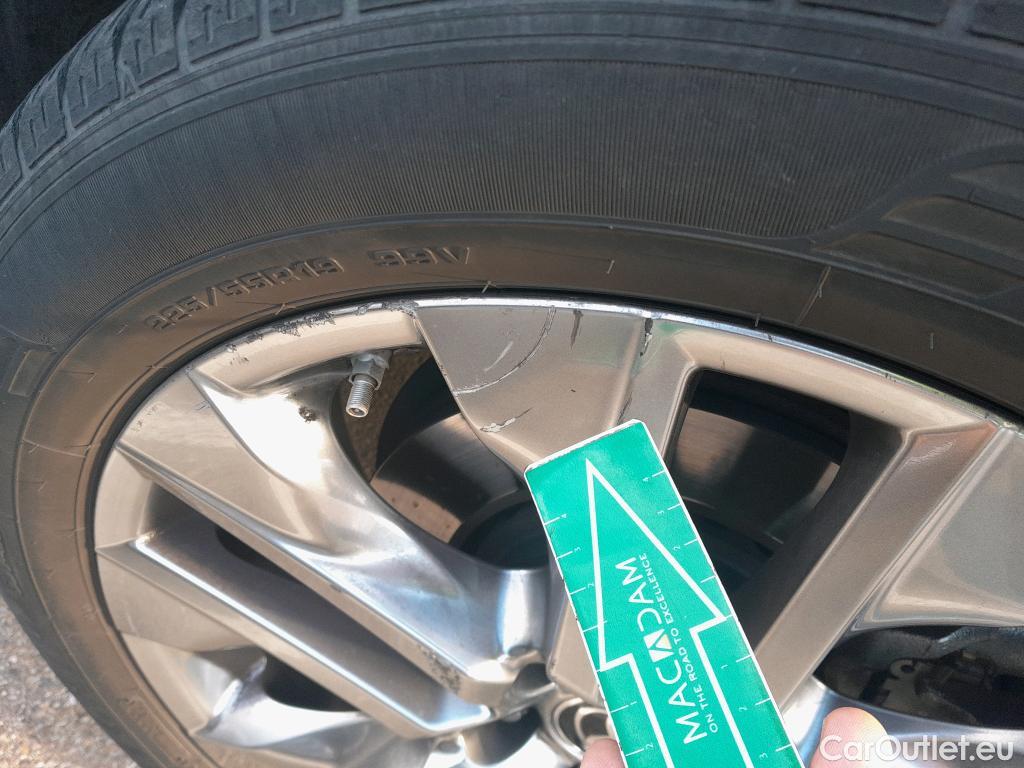 Toyota  RAV4 TOYOTA  / 2018 / 5P / todoterreno 2.5l 220H Luxury #19