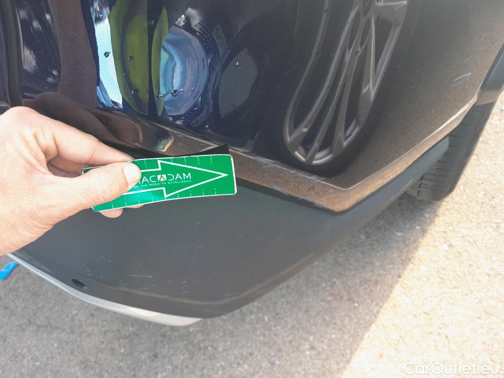 Toyota  RAV4 TOYOTA  / 2018 / 5P / todoterreno 2.5l 220H Luxury #35