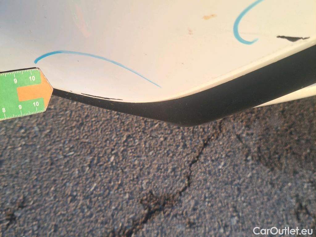 KIA  Niro KIA  / 2019 / 5P / crossover 1.6 GDi PHEV 104kW (141CV) Drive #14