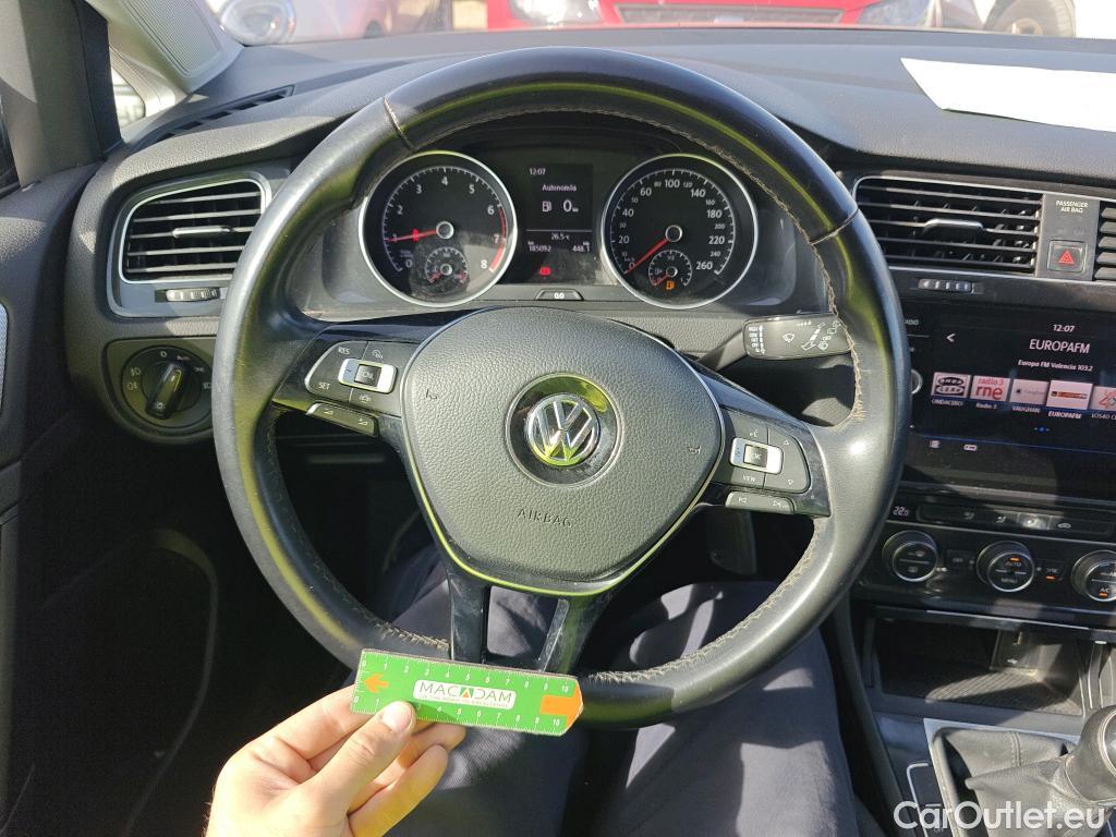  Volkswagen  Golf  VOLKSWAGEN / 2016 / 5P / familiar Last Edition 1.5 TSI 96kW(130CV) Variant #31