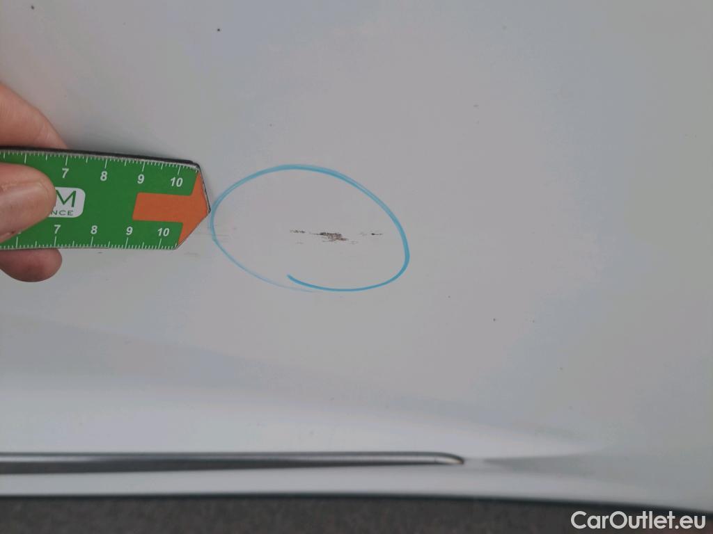 KIA  Niro KIA  / 2019 / 5P / crossover 1.6 GDi PHEV 104kW (141CV) Drive #25