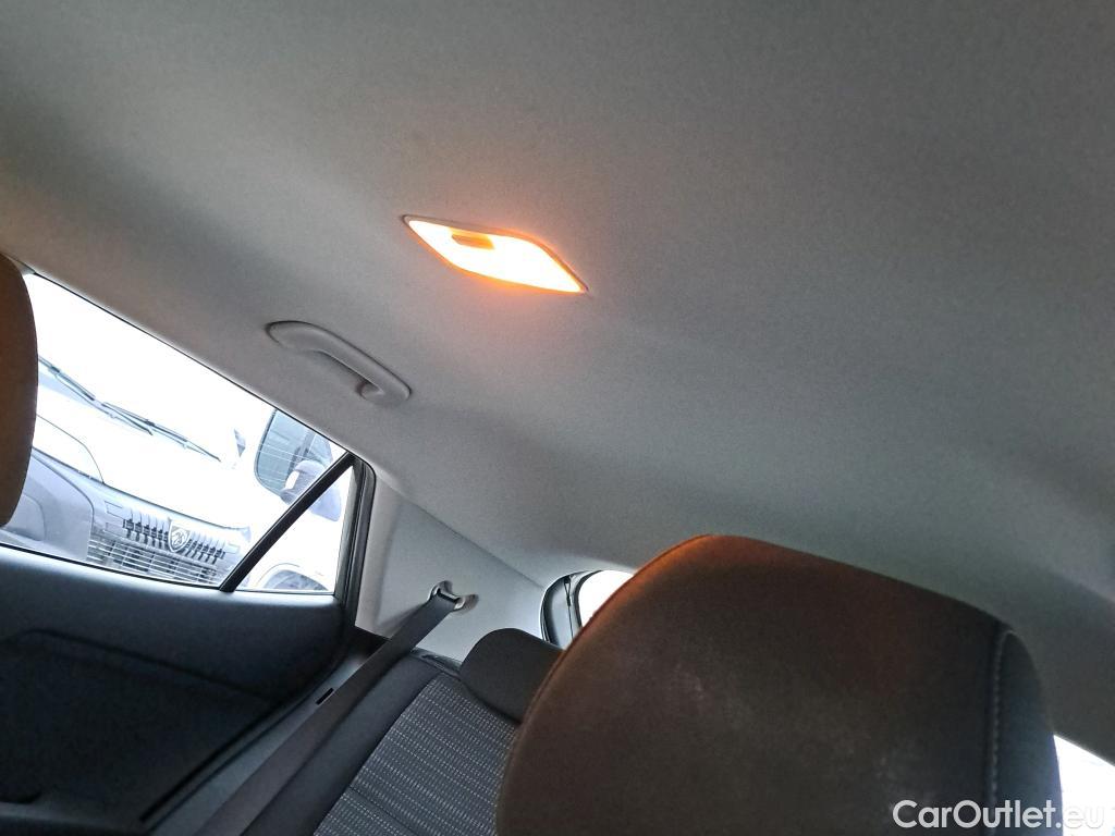 KIA  STONIC KIA  / 2017 / 5P / todoterreno 1.0 T-GDi 88kW (120CV) MHEV iMT Drive #13