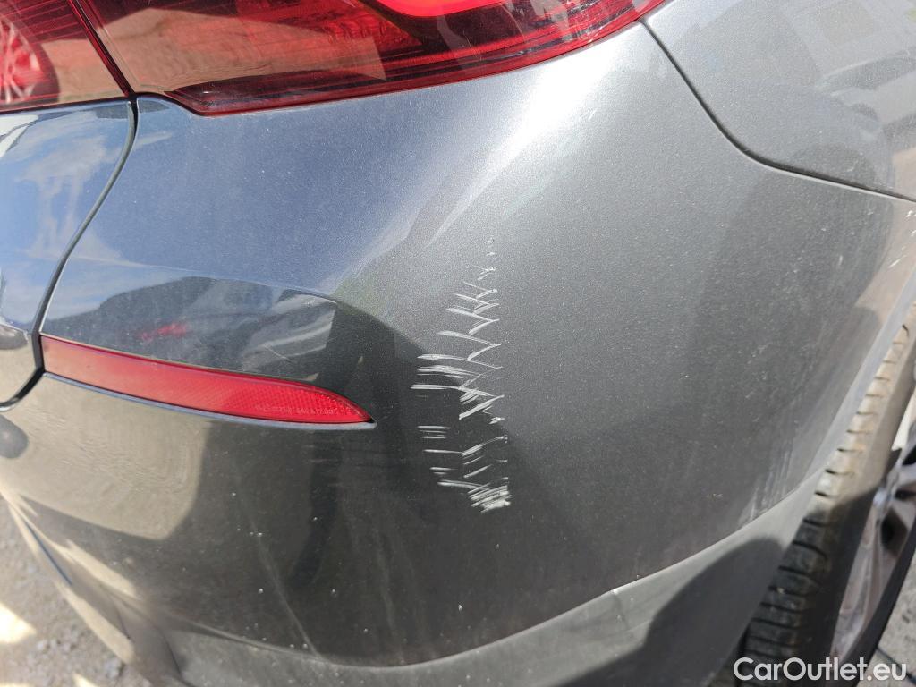  Bmw  X2 BMW  / 2017 / 5P / todoterreno sDrive18d (AC) #46