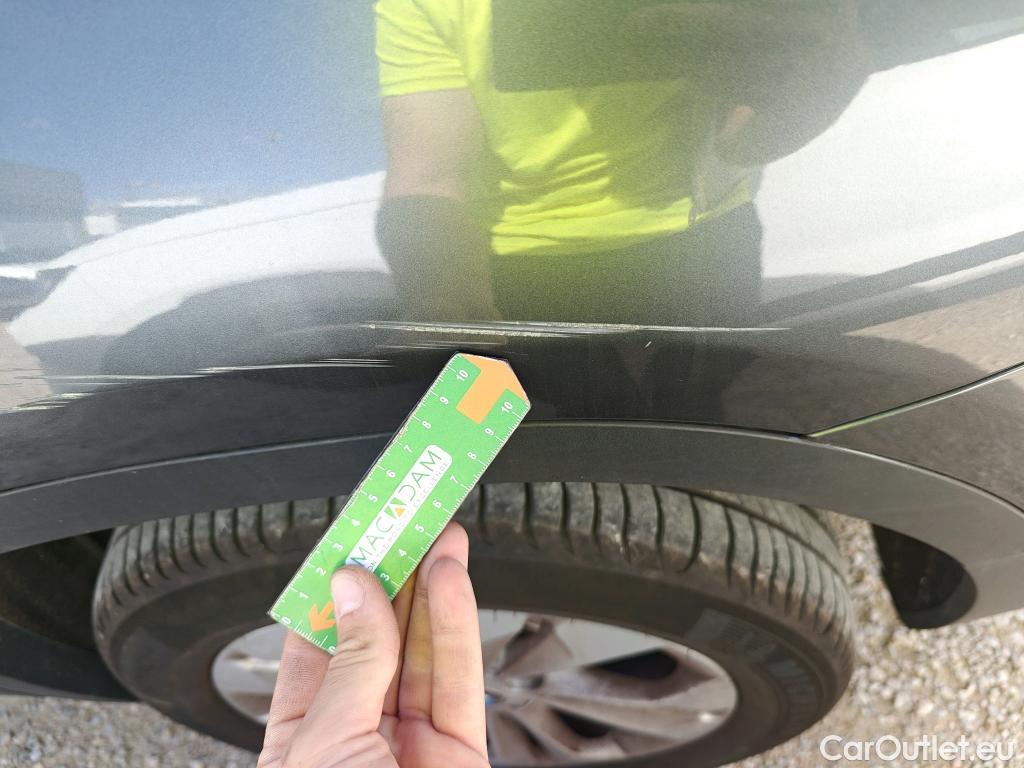  Bmw  X2 BMW  / 2017 / 5P / todoterreno sDrive18d (AC) #16