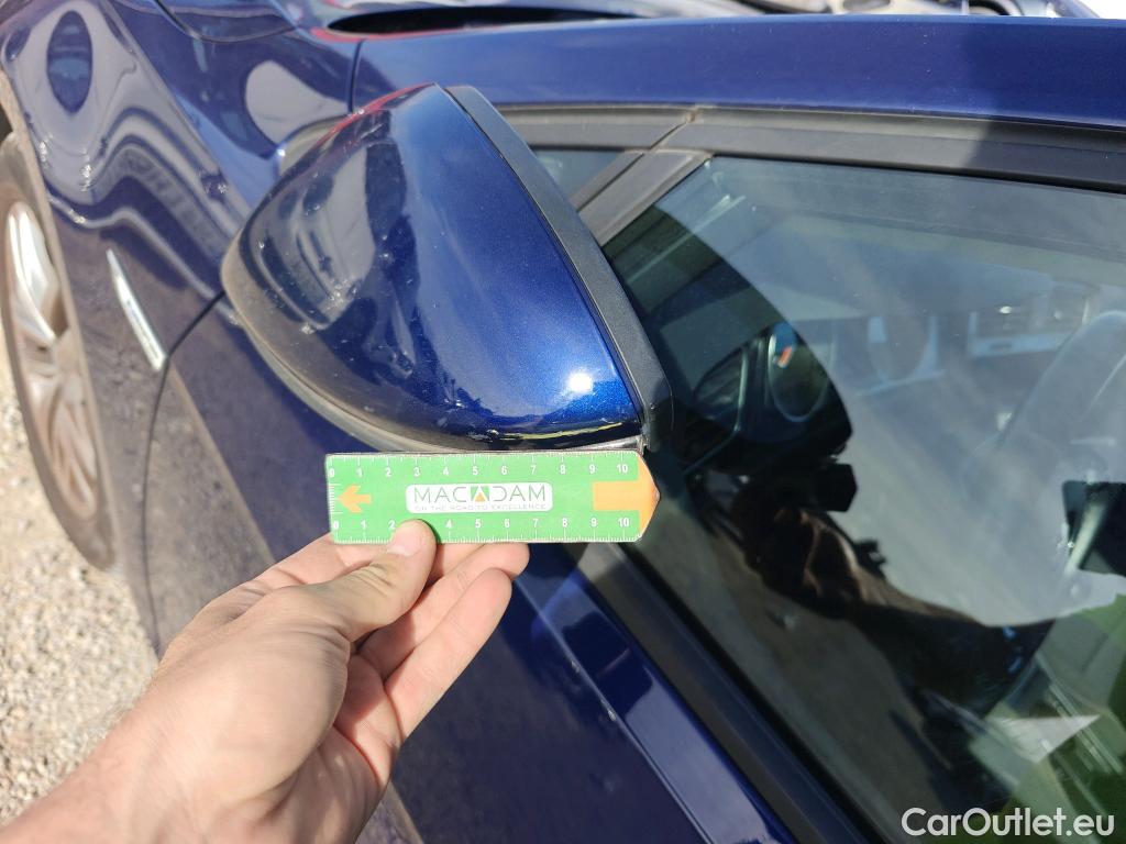  Volkswagen  Golf  VOLKSWAGEN / 2016 / 5P / familiar Last Edition 1.5 TSI 96kW(130CV) Variant #41