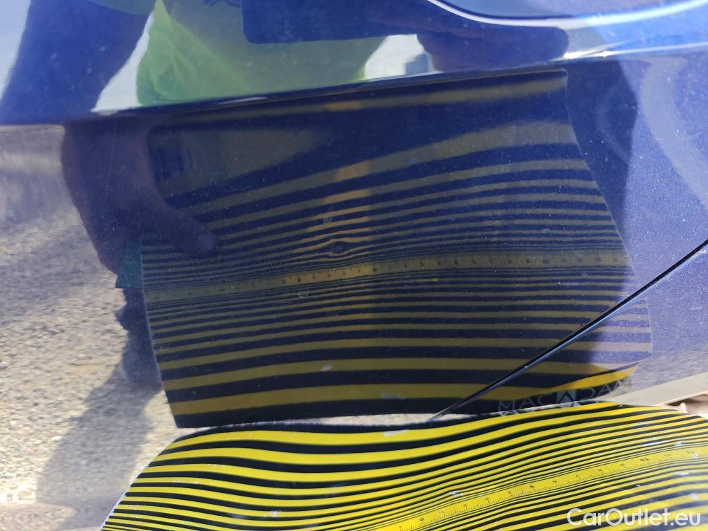  Volkswagen  Golf  VOLKSWAGEN / 2016 / 5P / familiar Last Edition 1.5 TSI 96kW(130CV) Variant #15