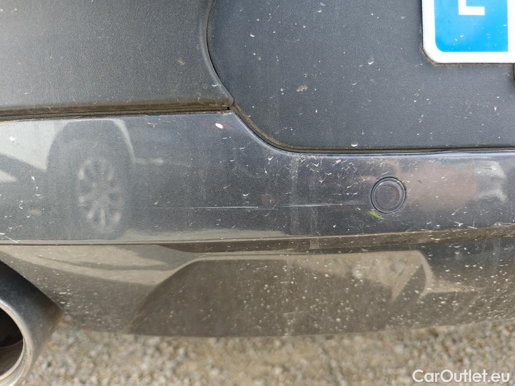  Bmw  X2 BMW  / 2017 / 5P / todoterreno sDrive18d (AC) #40