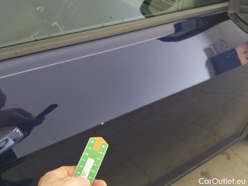 Volkswagen  Golf  VOLKSWAGEN / 2016 / 5P / familiar Last Edition 1.5 TSI 96kW(130CV) Variant #32