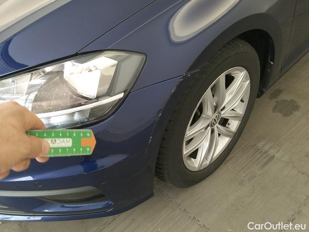 Volkswagen  Golf  VOLKSWAGEN / 2016 / 5P / familiar Last Edition 1.5 TSI 96kW(130CV) Variant #26