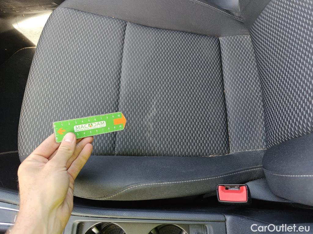  Volkswagen  Golf  VOLKSWAGEN / 2016 / 5P / familiar Last Edition 1.5 TSI 96kW(130CV) Variant #20