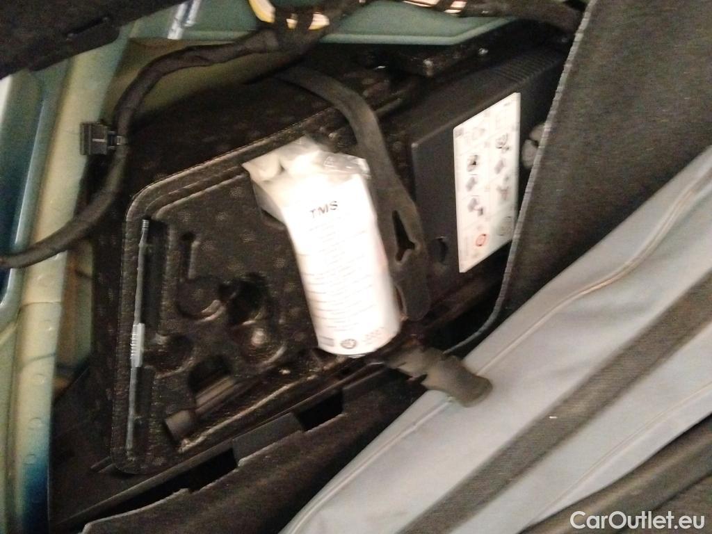 Volkswagen  Golf  VOLKSWAGEN / 2016 / 5P / familiar Last Edition 1.5 TSI 96kW(130CV) Variant #10