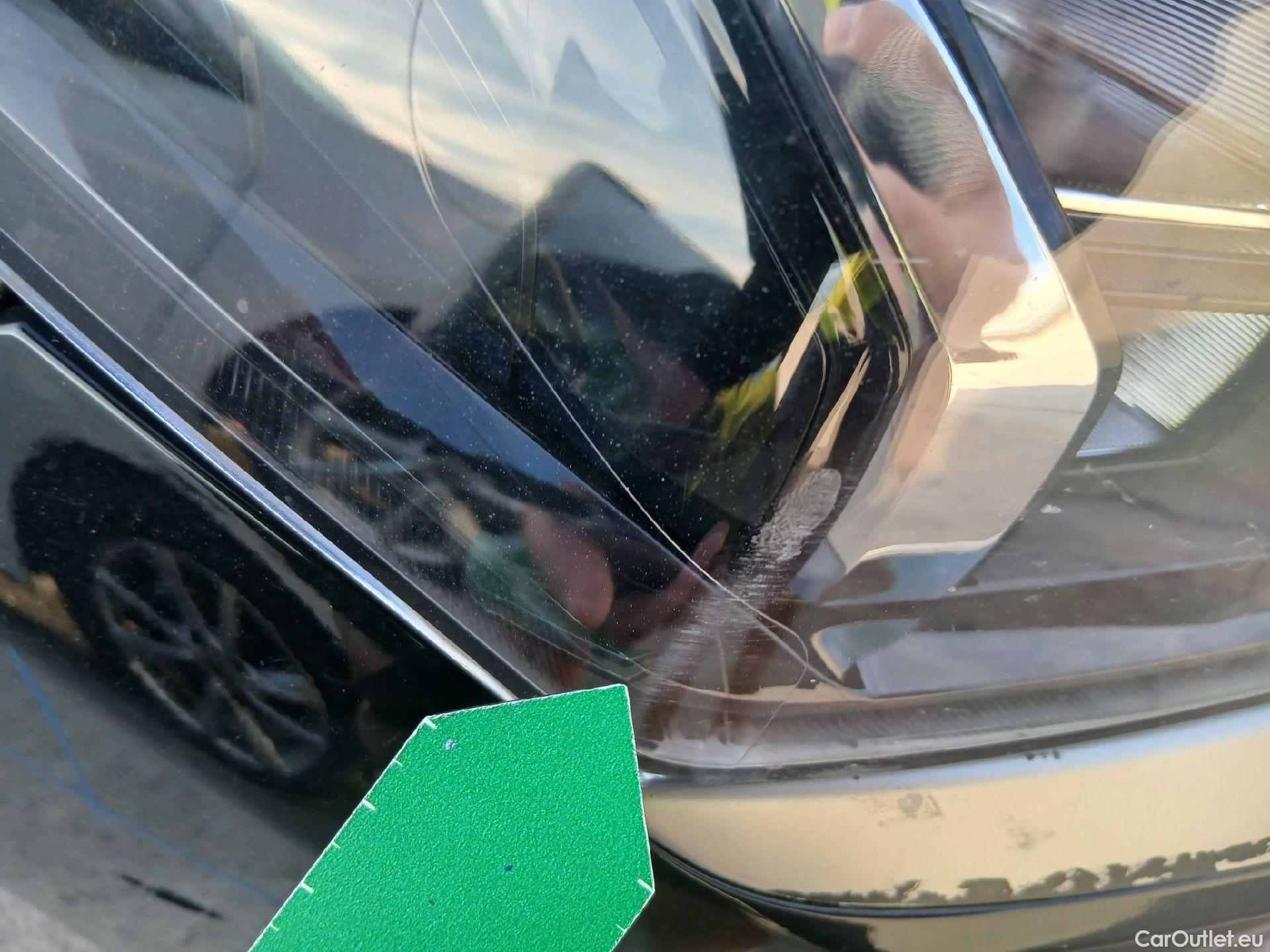 Hyundai   Ioniq HYUNDAI / 2019 / 5P / berlina con portón 1.6 GDI HEV Tecno DCT #9