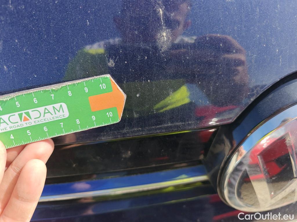  Volkswagen  Golf  VOLKSWAGEN / 2016 / 5P / familiar Last Edition 1.5 TSI 96kW(130CV) Variant #19