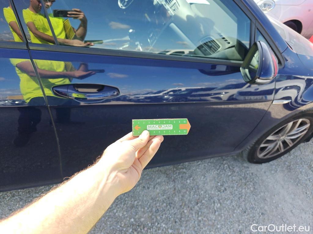  Volkswagen  Golf  VOLKSWAGEN / 2016 / 5P / familiar Last Edition 1.5 TSI 96kW(130CV) Variant #4