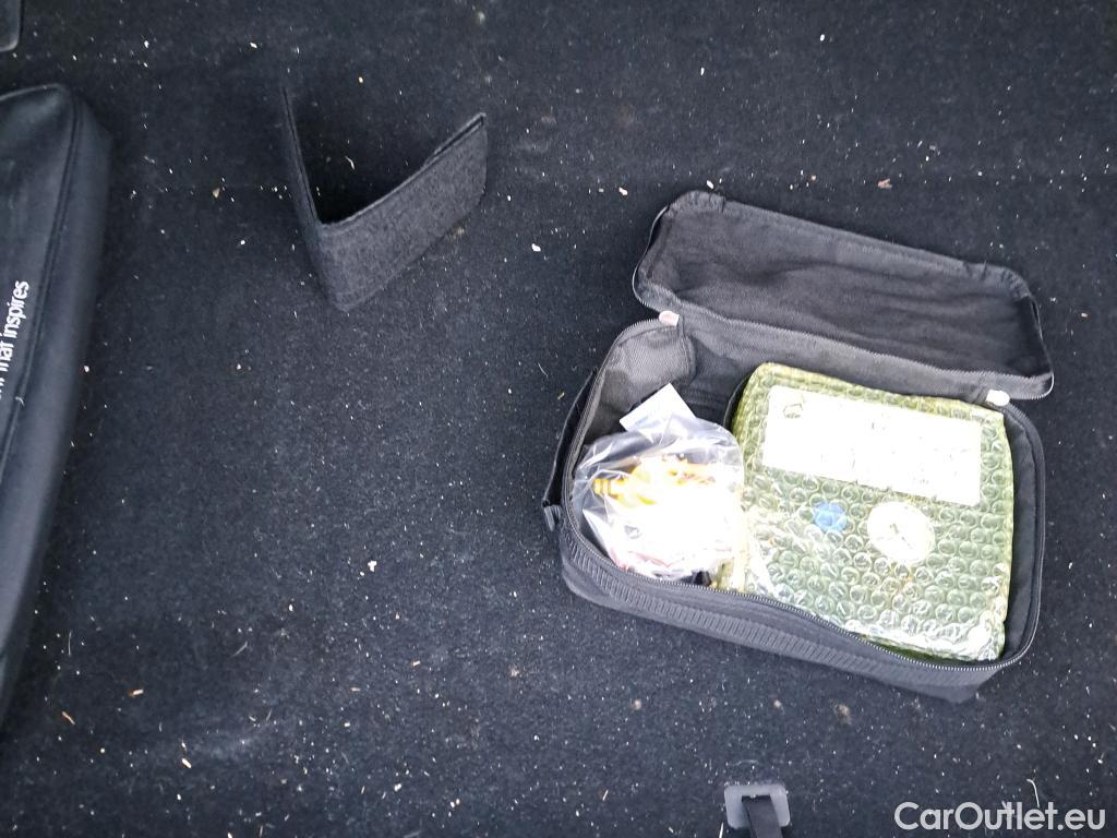 KIA  STONIC KIA  / 2017 / 5P / todoterreno 1.0 T-GDi 88kW (120CV) MHEV iMT Drive #20