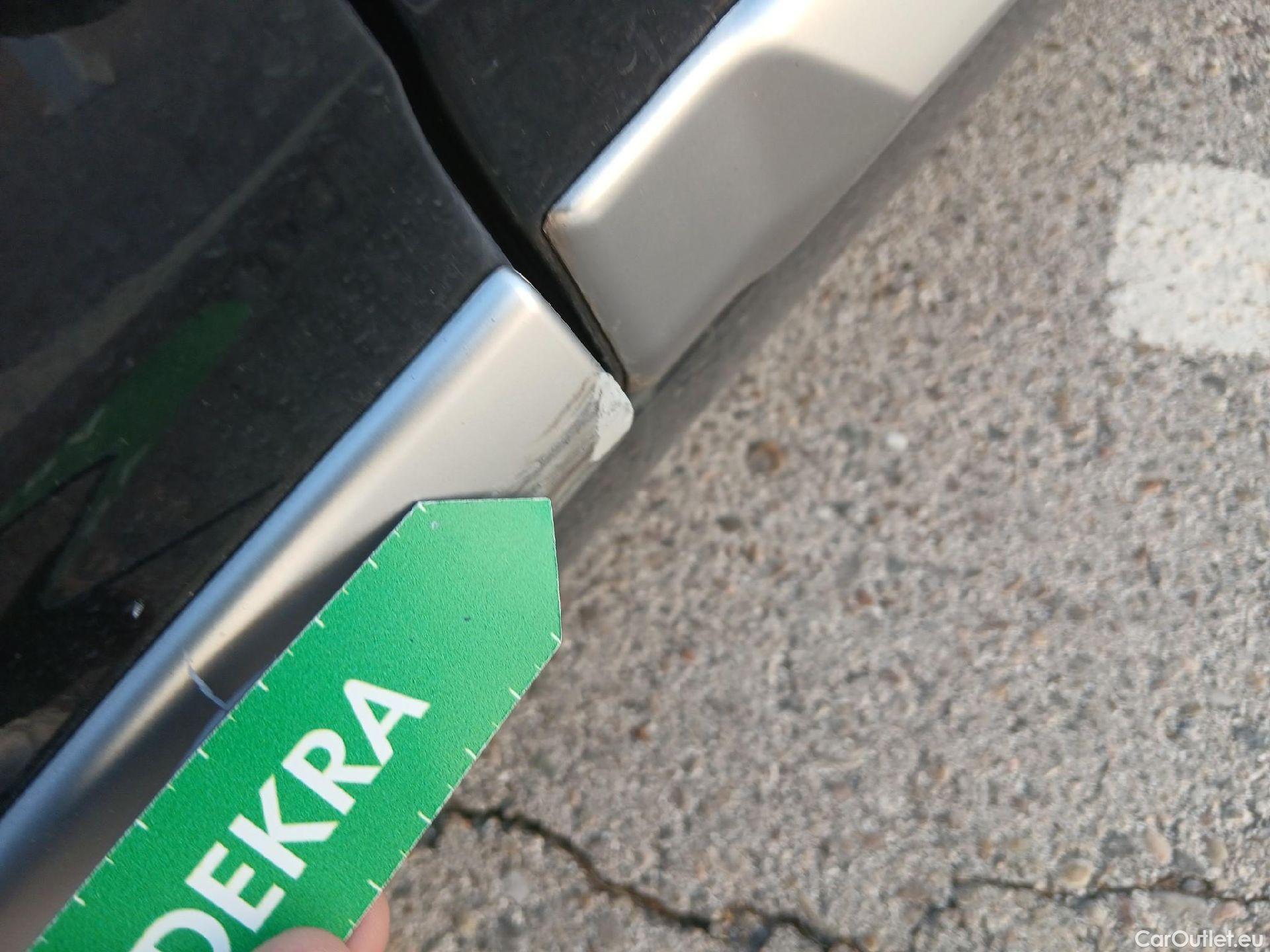 Hyundai   Ioniq HYUNDAI / 2019 / 5P / berlina con portón 1.6 GDI HEV Tecno DCT #28