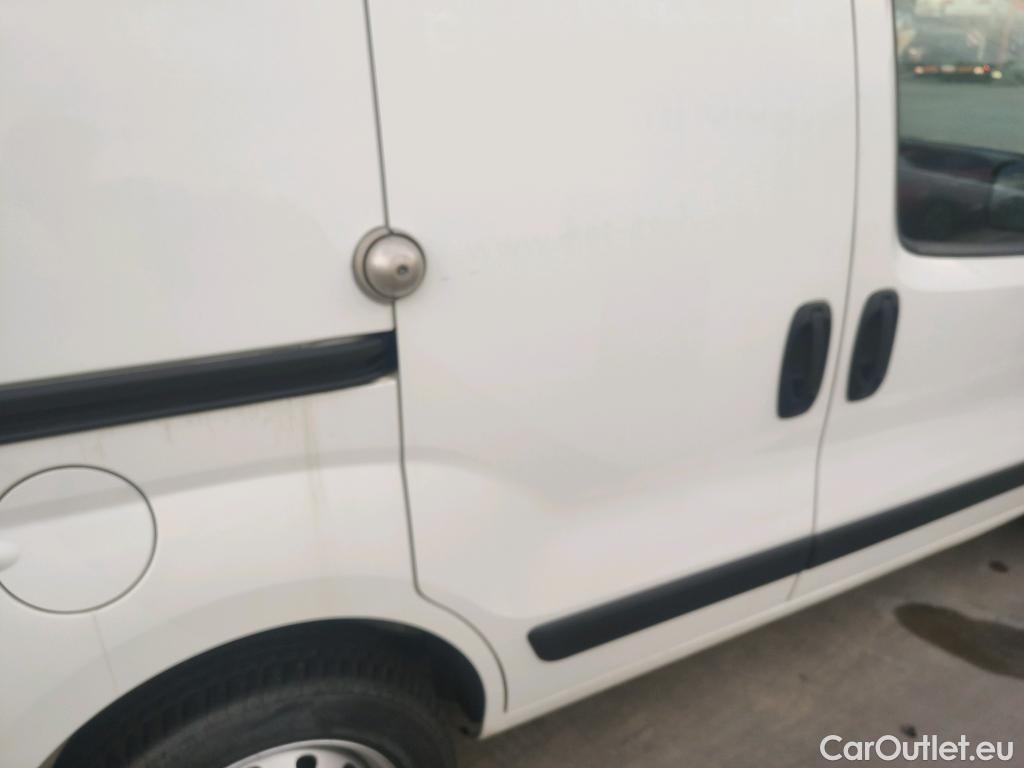 Fiat  Fiorino FIAT  / 2016 / 4P / furgón derivado de turismo Cargo SX N1 1.3 MJet 70 kW (95 CV) #3