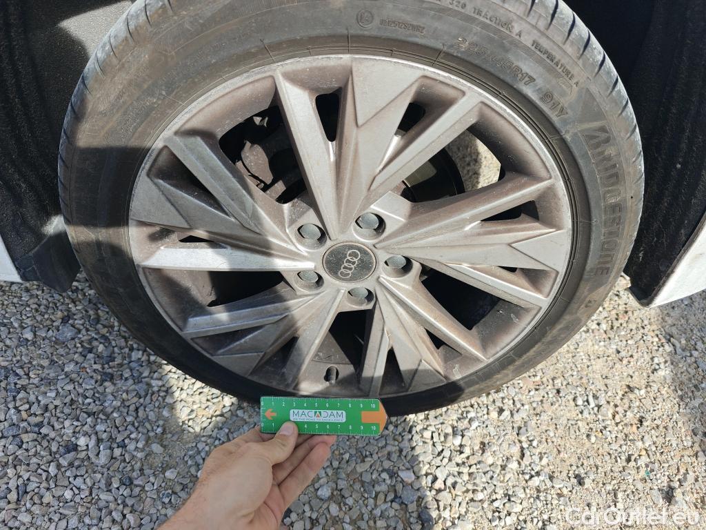  Audi  A3 AUDI  / 2020 / 5P / berlina con portón Sportback Advanced 30 TFSI 81kW S tronic (AC) #13