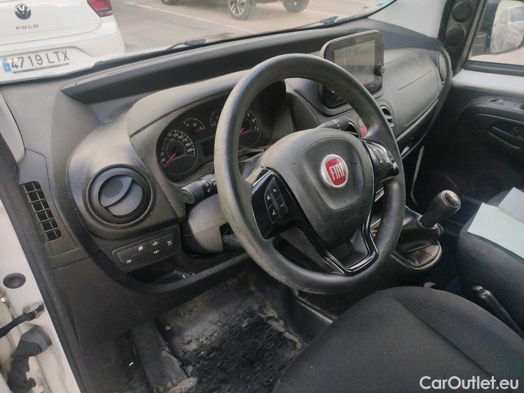 Fiat  Fiorino FIAT  / 2016 / 4P / furgón derivado de turismo Cargo SX N1 1.3 MJet 70 kW (95 CV) #22