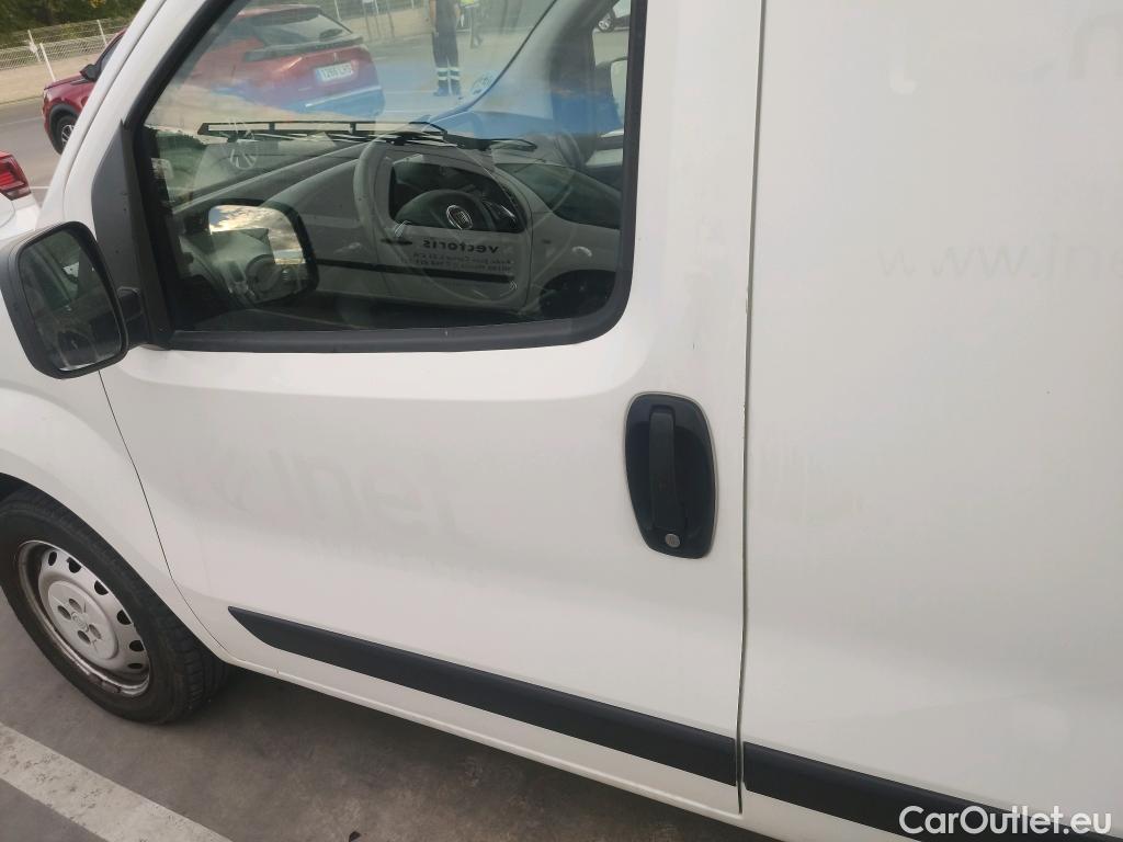 Fiat  Fiorino FIAT  / 2016 / 4P / furgón derivado de turismo Cargo SX N1 1.3 MJet 70 kW (95 CV) #5