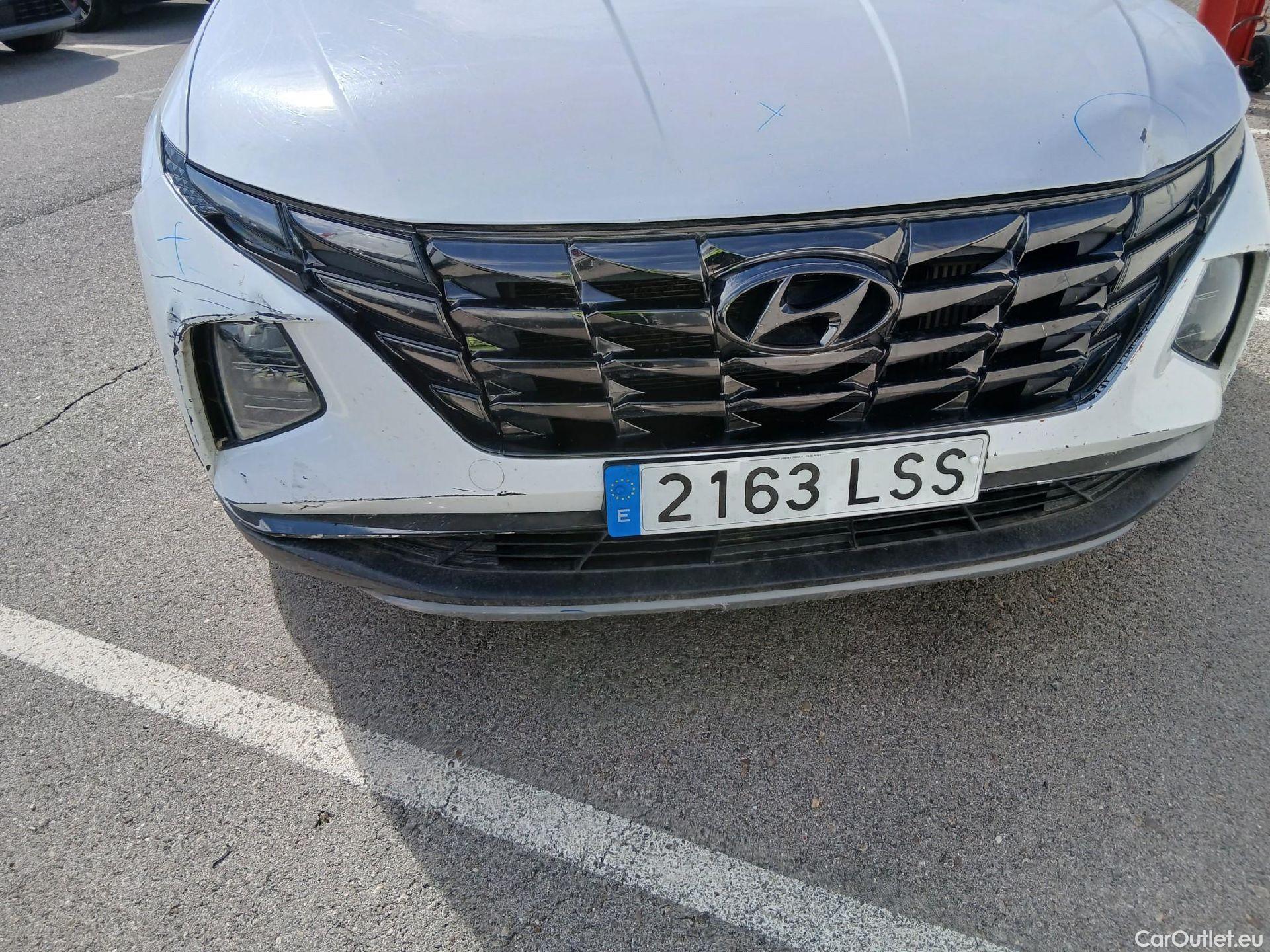  Hyundai  Tucson HYUNDAI  / 2020 / 5P / todoterreno 1.6 CRDI 100kW (136CV) 48V Maxx DCT #23