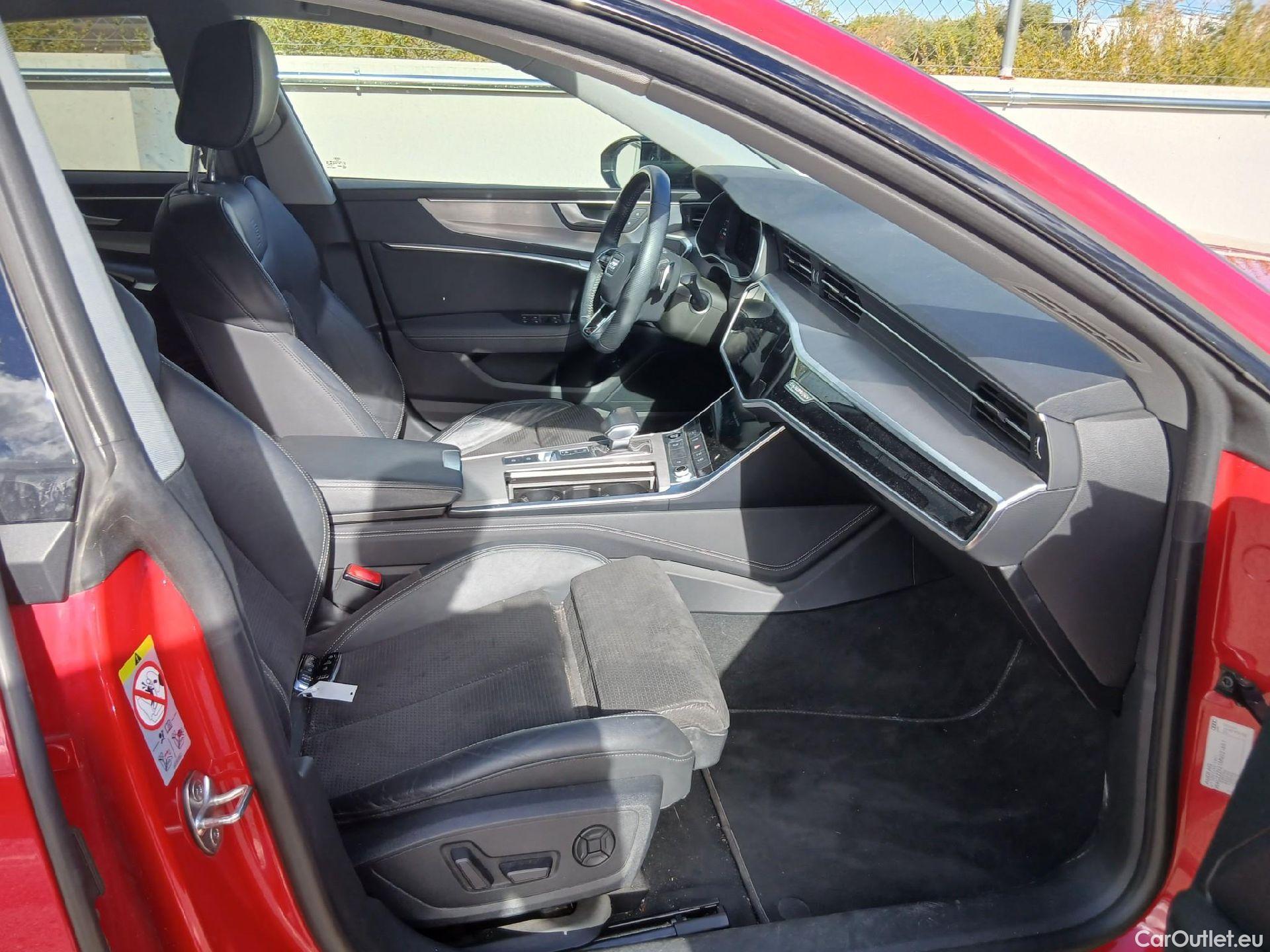 Audi  A7 Sportback AUDI A7 / 2017 / 5P / berlina con portón Sportback 55 TFSIe 270KW quat-ult S tron #6