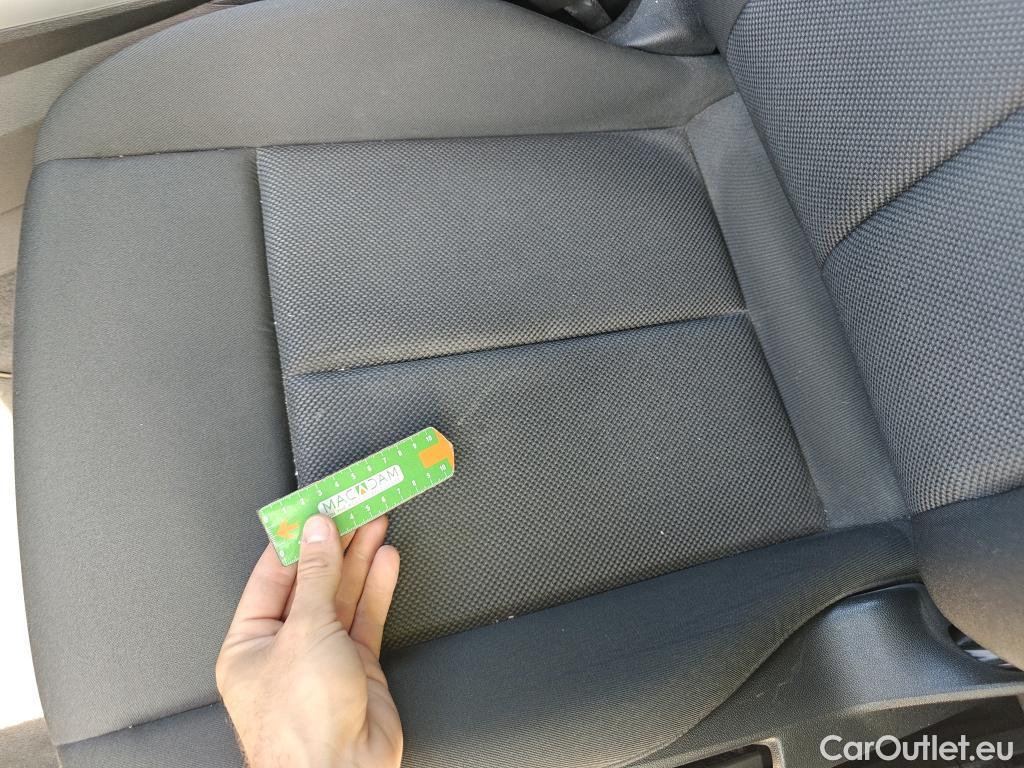  Audi  A3 AUDI  / 2020 / 5P / berlina con portón Sportback Advanced 30 TFSI 81kW S tronic (AC) #38