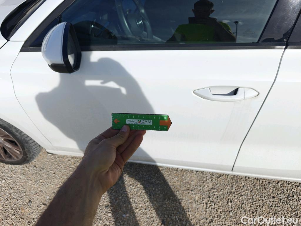  Audi  A3 AUDI  / 2020 / 5P / berlina con portón Sportback Advanced 30 TFSI 81kW S tronic (AC) #39