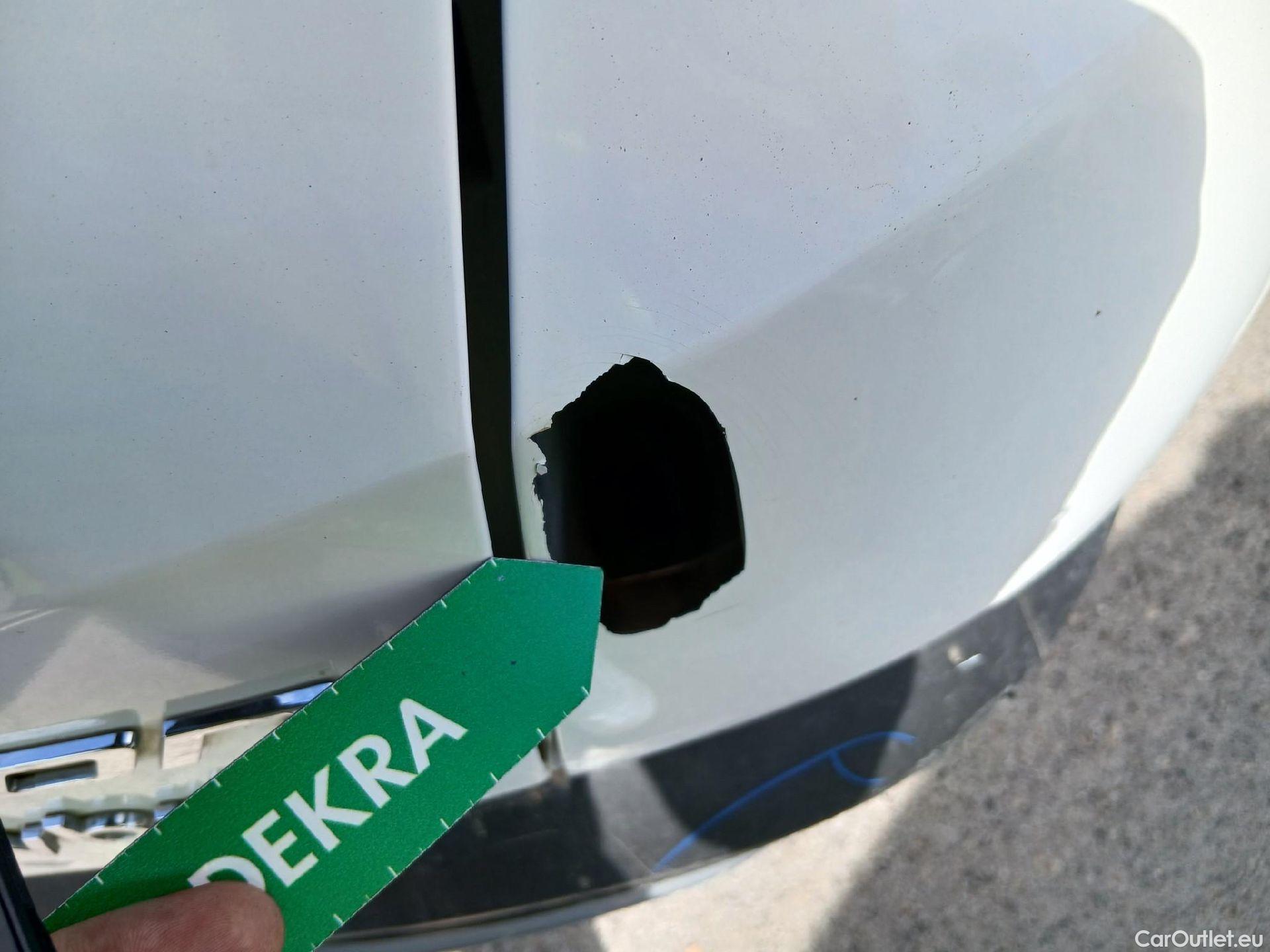  Hyundai  Tucson HYUNDAI  / 2020 / 5P / todoterreno 1.6 CRDI 100kW (136CV) 48V Maxx DCT #68