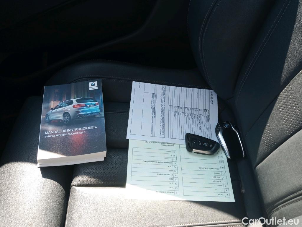 Bmw  X5 Serie  xDrive 45e 3.0 395CV AT8 E6dT #9
