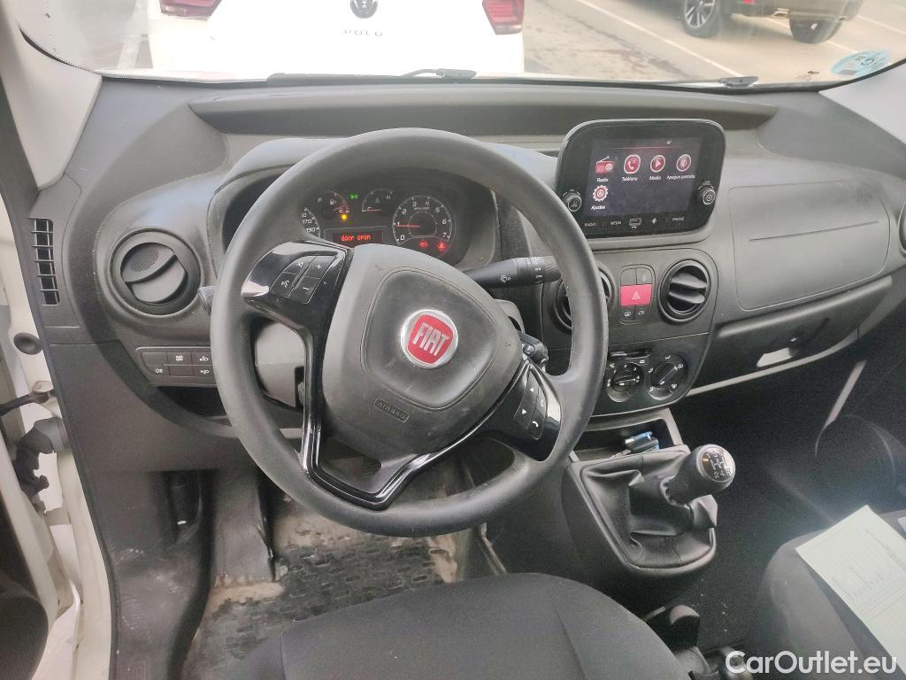 Fiat  Fiorino FIAT  / 2016 / 4P / furgón derivado de turismo Cargo SX N1 1.3 MJet 70 kW (95 CV) #3
