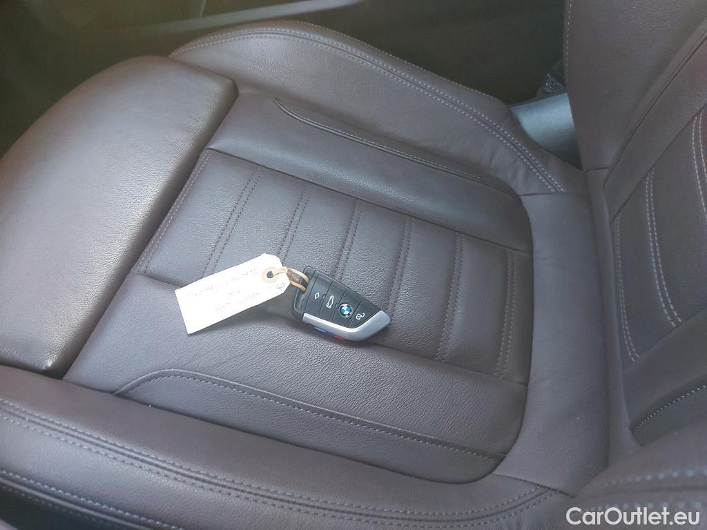  Bmw  X4 BMW  / 2018 / 5P / todoterreno xDrive20d #2