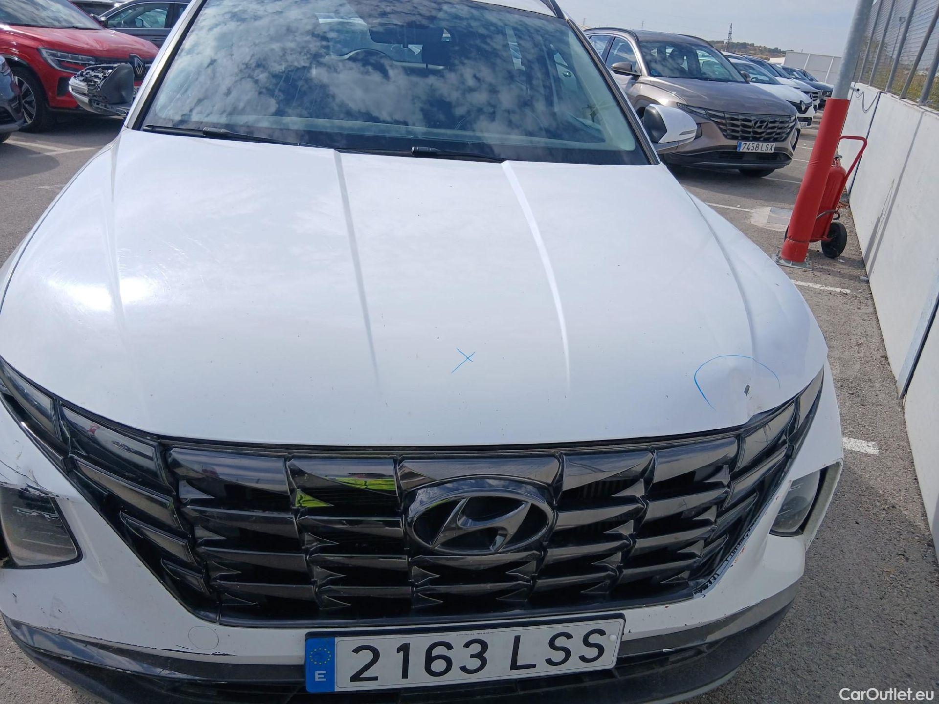  Hyundai  Tucson HYUNDAI  / 2020 / 5P / todoterreno 1.6 CRDI 100kW (136CV) 48V Maxx DCT #15