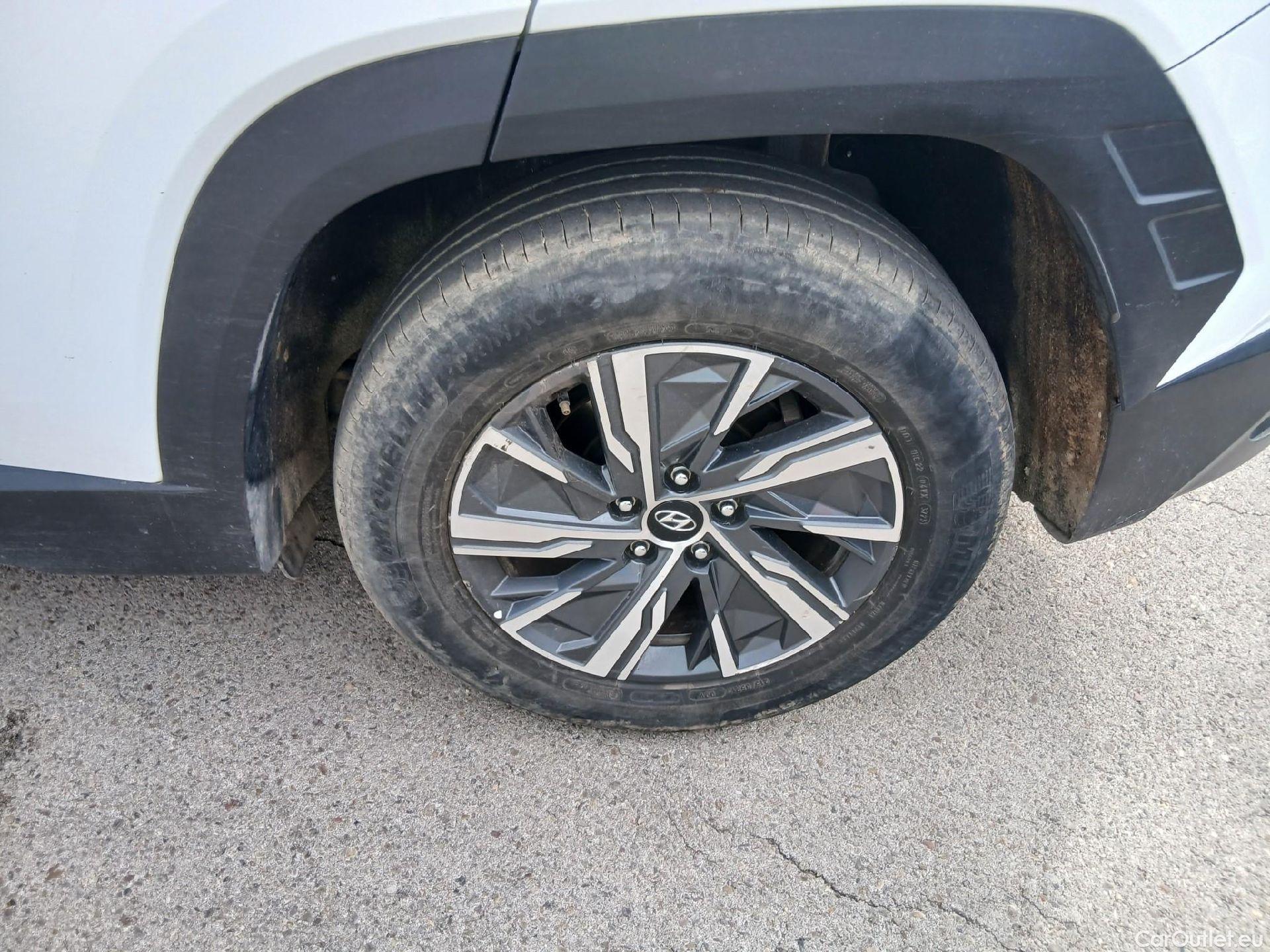  Hyundai  Tucson HYUNDAI  / 2020 / 5P / todoterreno 1.6 CRDI 100kW (136CV) 48V Maxx DCT #9