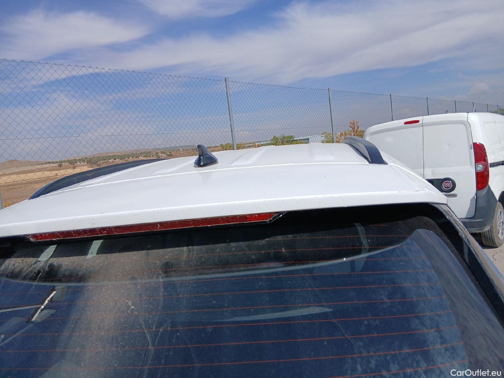  Hyundai  Tucson HYUNDAI  / 2020 / 5P / todoterreno 1.6 CRDI 100kW (136CV) 48V Maxx DCT #76