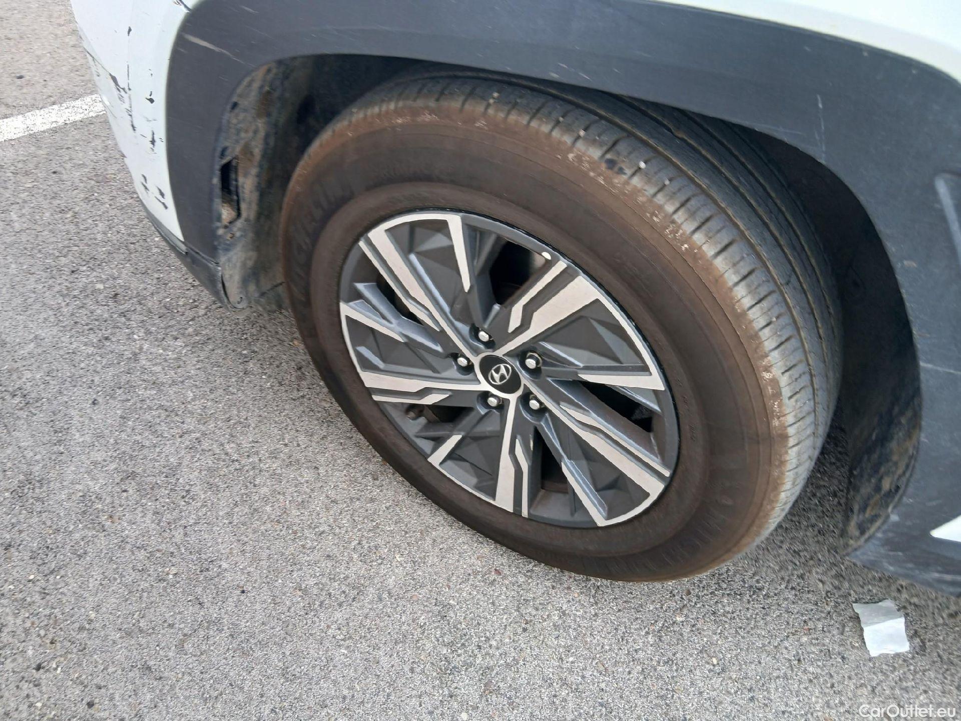  Hyundai  Tucson HYUNDAI  / 2020 / 5P / todoterreno 1.6 CRDI 100kW (136CV) 48V Maxx DCT #8