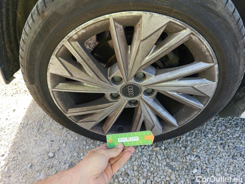  Audi  A3 AUDI  / 2020 / 5P / berlina con portón Sportback Advanced 30 TFSI 81kW S tronic (AC) #16