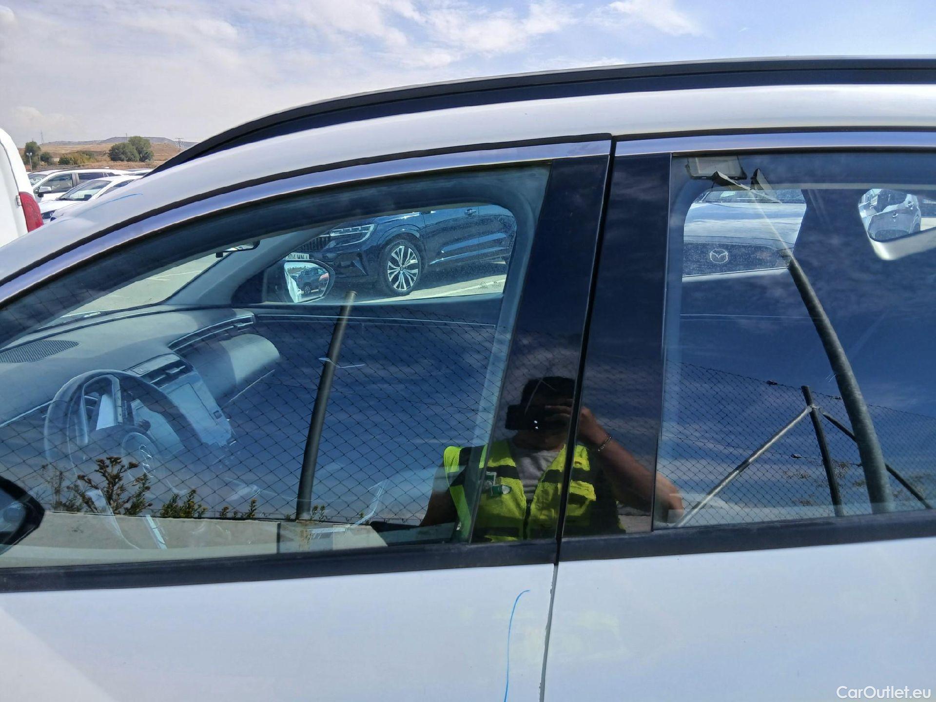  Hyundai  Tucson HYUNDAI  / 2020 / 5P / todoterreno 1.6 CRDI 100kW (136CV) 48V Maxx DCT #43