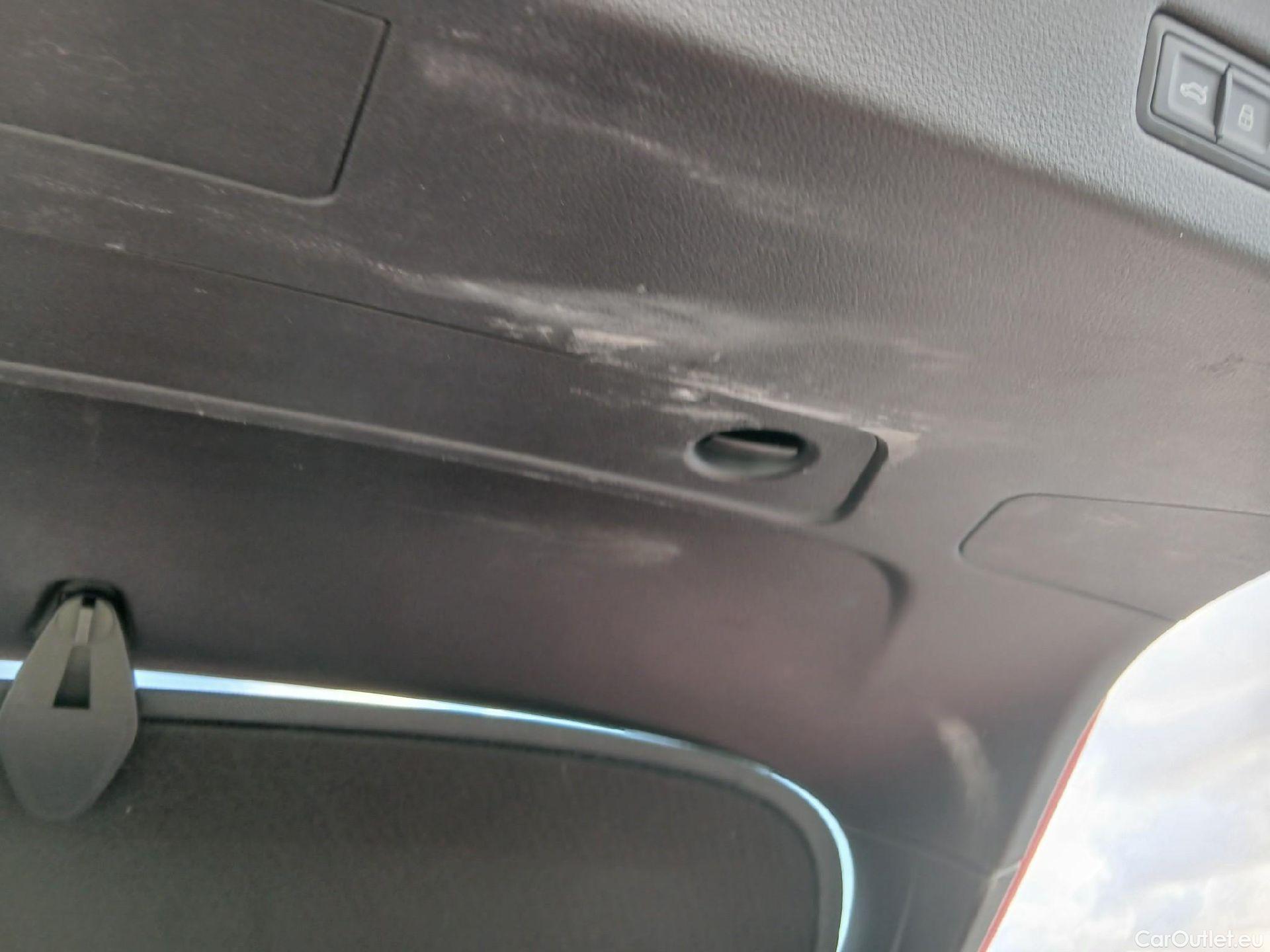 Audi  A7 Sportback AUDI A7 / 2017 / 5P / berlina con portón Sportback 55 TFSIe 270KW quat-ult S tron #40