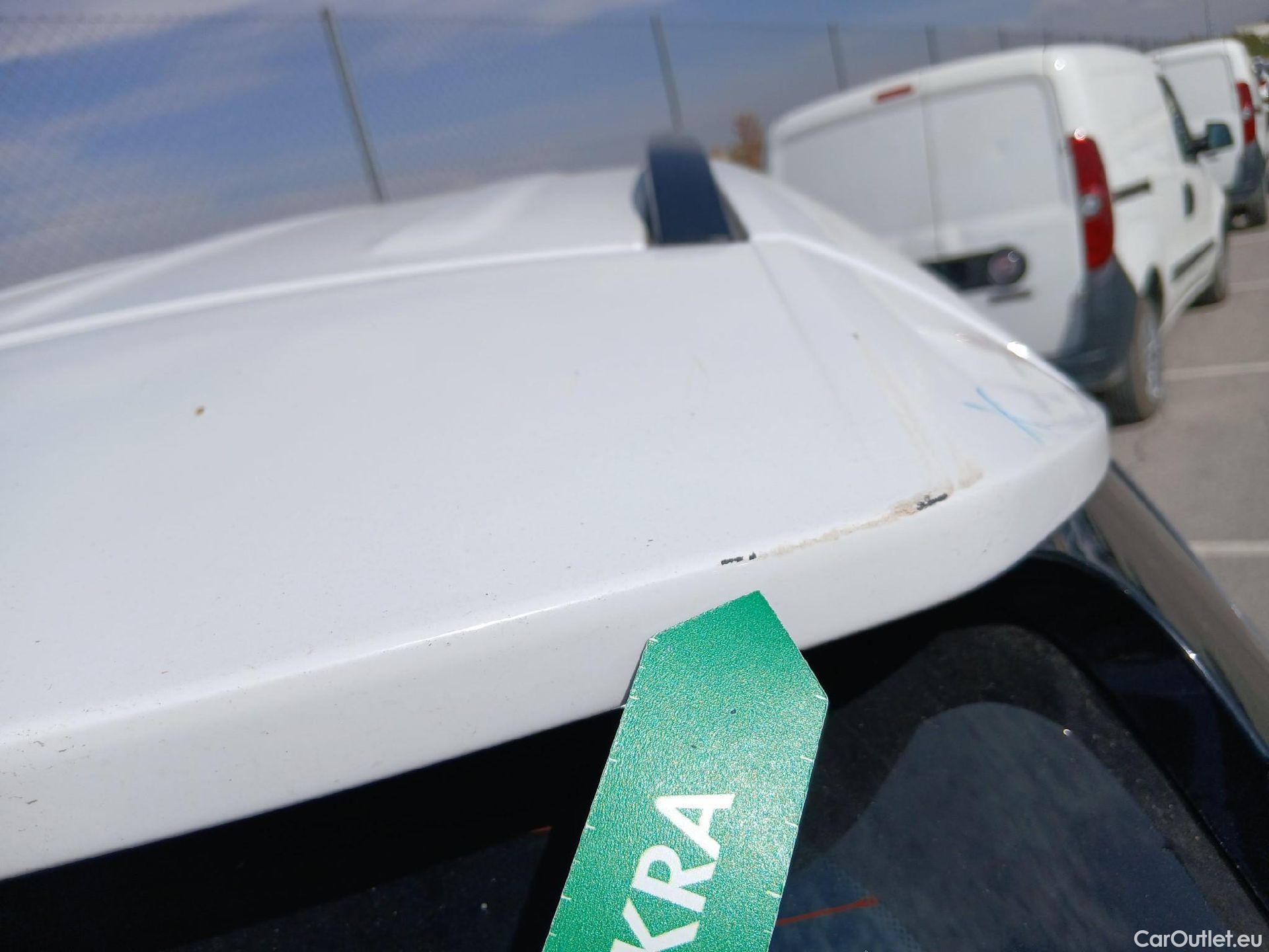  Hyundai  Tucson HYUNDAI  / 2020 / 5P / todoterreno 1.6 CRDI 100kW (136CV) 48V Maxx DCT #75