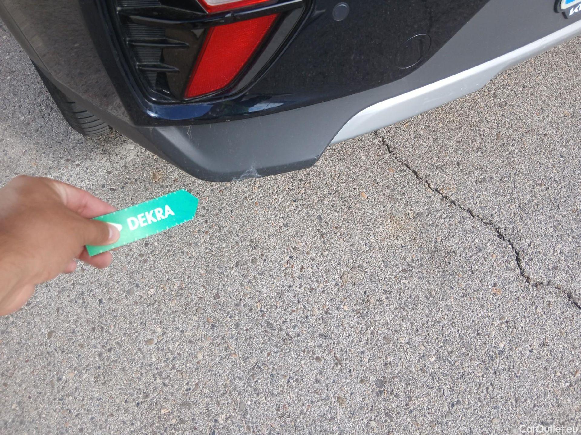 KIA  Niro KIA  / 2019 / 5P / crossover 1.6 GDi PHEV 104kW (141CV) Drive #10