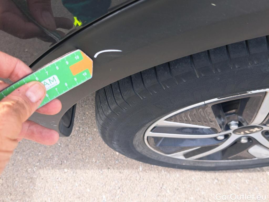 KIA  Niro  Drive 1.6 AT6 E6d #64