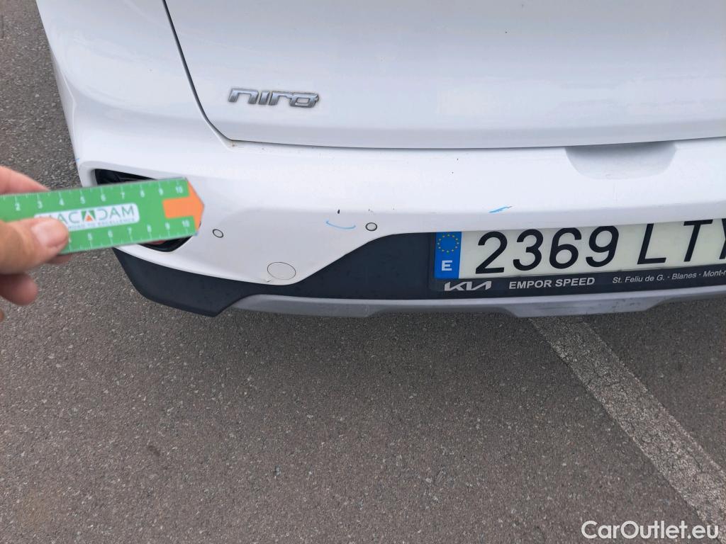 KIA  Niro KIA  / 2019 / 5P / crossover 1.6 GDi PHEV 104kW (141CV) Drive #3