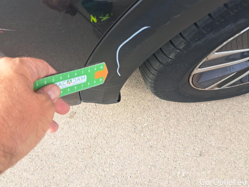 KIA  Niro  Drive 1.6 AT6 E6d #52