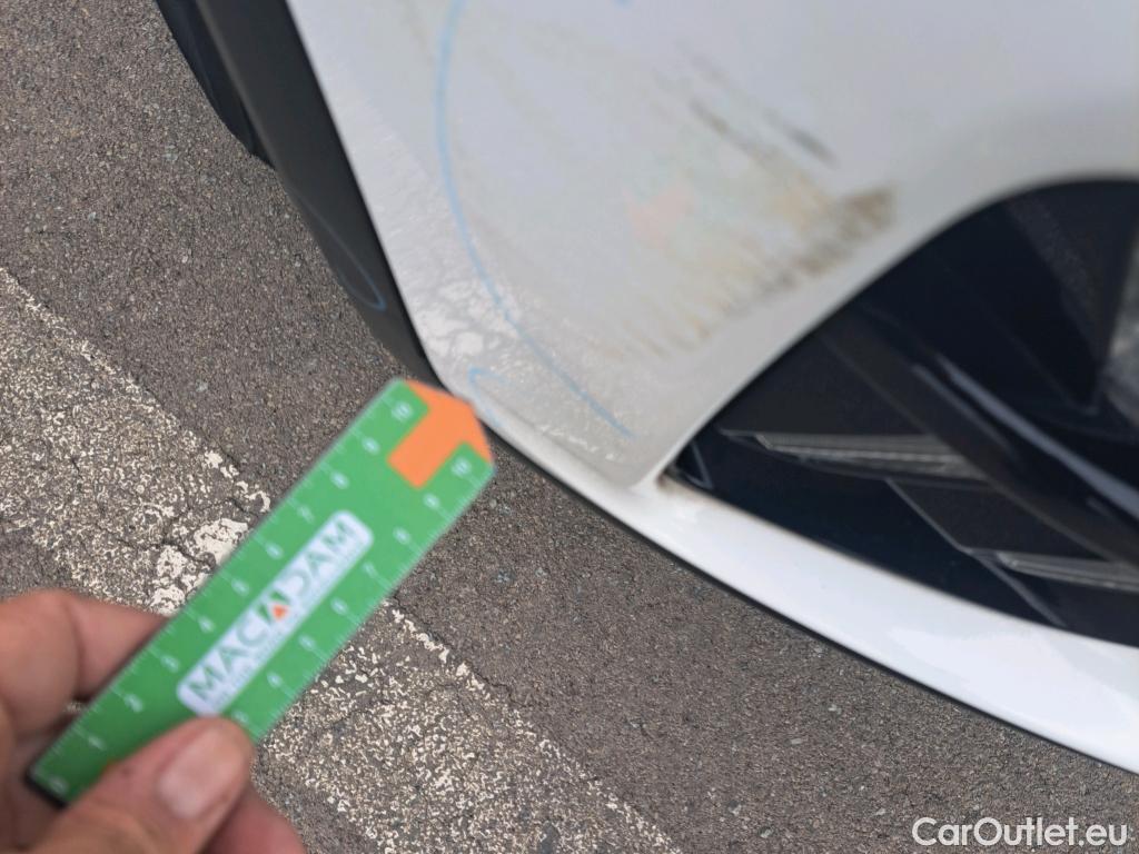 KIA  Niro KIA  / 2019 / 5P / crossover 1.6 GDi PHEV 104kW (141CV) Drive #2