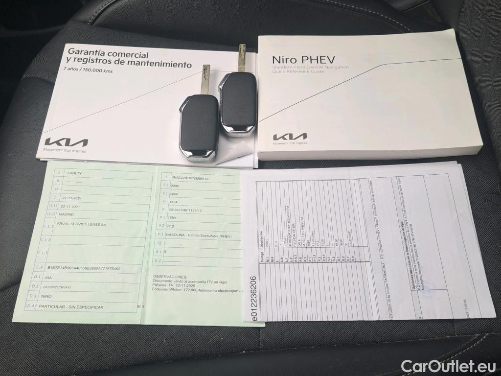 KIA  Niro KIA  / 2019 / 5P / crossover 1.6 GDi PHEV 104kW (141CV) Drive #9