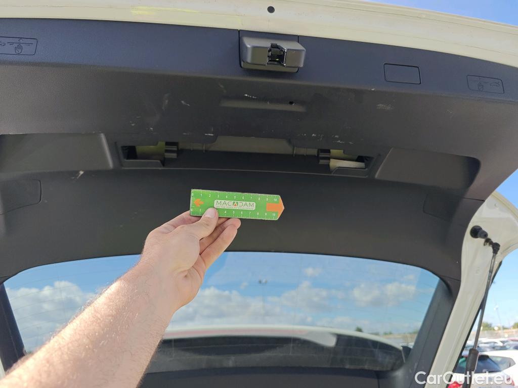 Volkswagen  Golf  VOLKSWAGEN / 2020 / 5P / familiar 2.0 TDI 85kW (115CV) DSG Variant #25