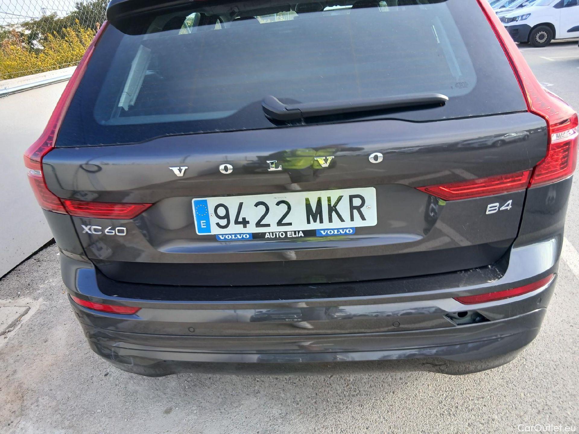 Volvo  XC60  Core 2WD 2.0 B4 195CV AT8 E6d #33